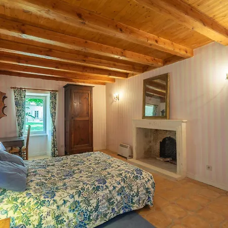 Chateau De Taupignac By Interhome Tatil Evi Breuillet (Charente-Maritime)