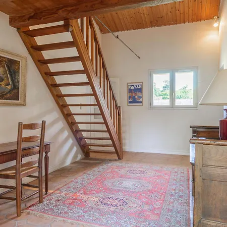 Chateau De Taupignac By Interhome Nyaraló Breuillet