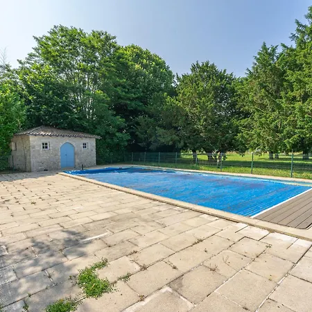 Chateau De Taupignac By Interhome Breuillet (Charente-Maritime)
