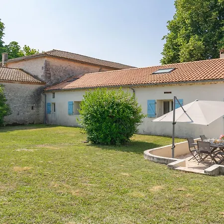 Chateau De Taupignac By Interhome * Breuillet